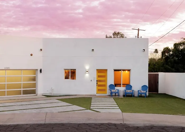 Holiday home Ultimate House W Pool Scottsdale