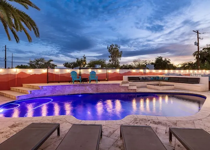 Holiday home Ultimate House W Pool