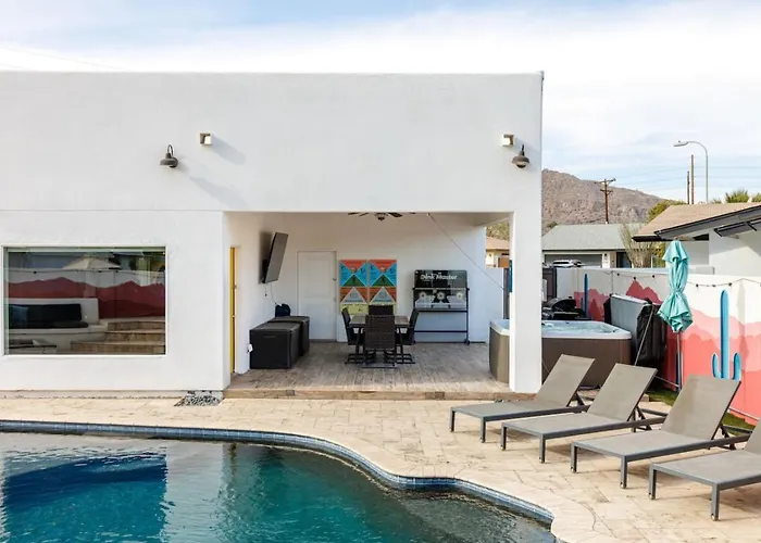 Holiday home Ultimate House W Pool Scottsdale